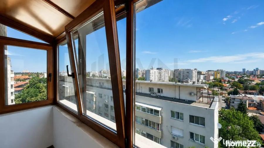 Apartament cu 2 camere decomandat în Grivița