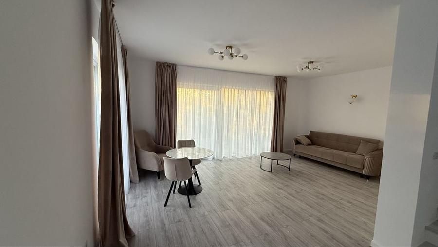 Casă cu 3 camere decomandat cu Teren 325 Mp în Burdujeni