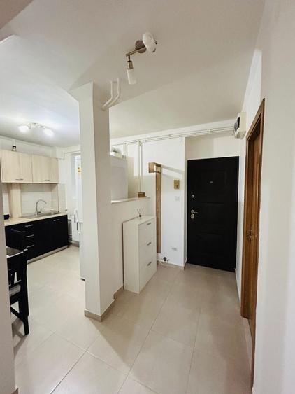 Apartament cu 2 camere decomandat în Medicină