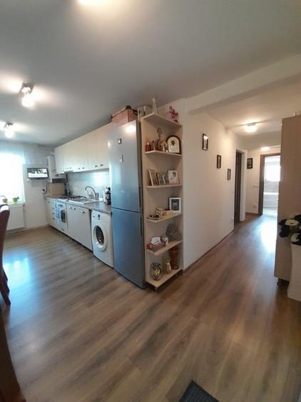 Apartament cu 2 camere decomandat în Unirea