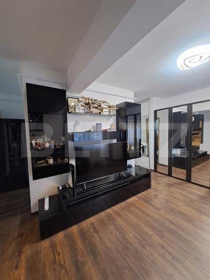 Apartament cu 2 camere semidecomandat, mobilat în Tractorul — fotografia 1
