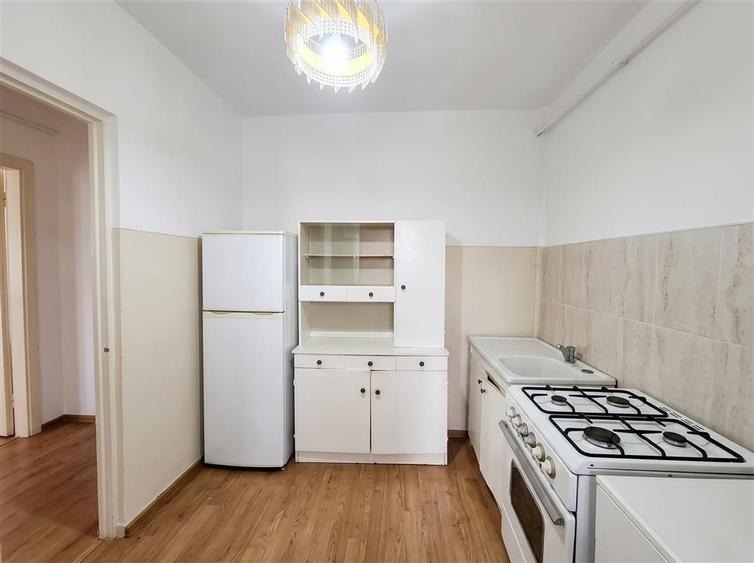 Apartament cu 2 camere semidecomandat în Burdujeni