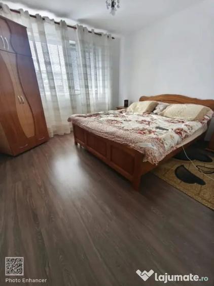 Apartament cu 2 camere decomandat în Siret