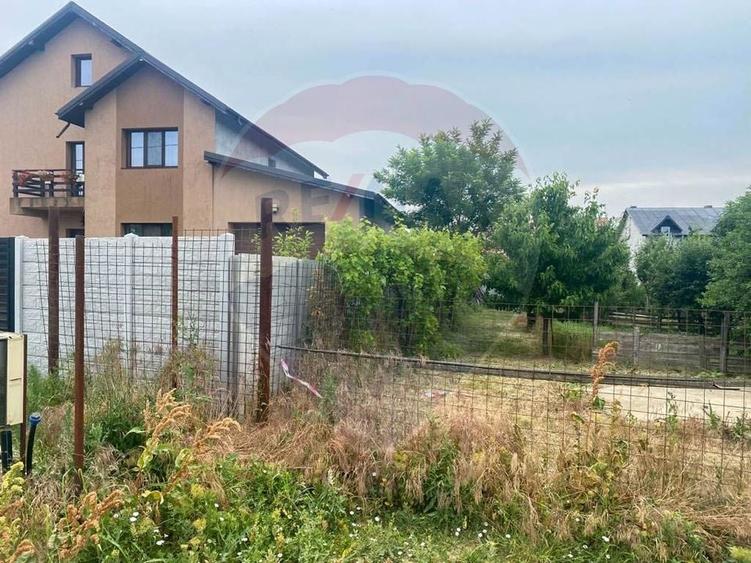 Teren agricol intravilan de 3778 mp, în Brănești