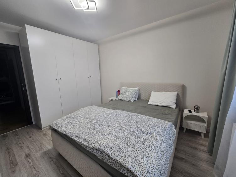 Apartament cu 4 camere decomandat, mobilat în Popas Păcurari