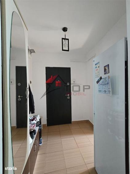 Apartament cu 2 camere semidecomandat în Mircea cel Bătrân