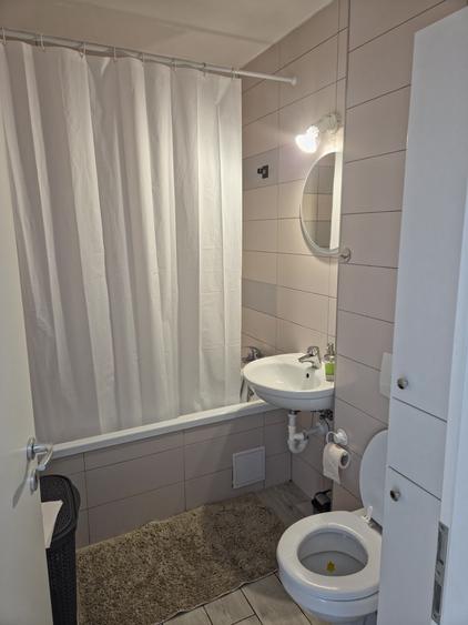 Garsonieră decomandată în Bartolomeu