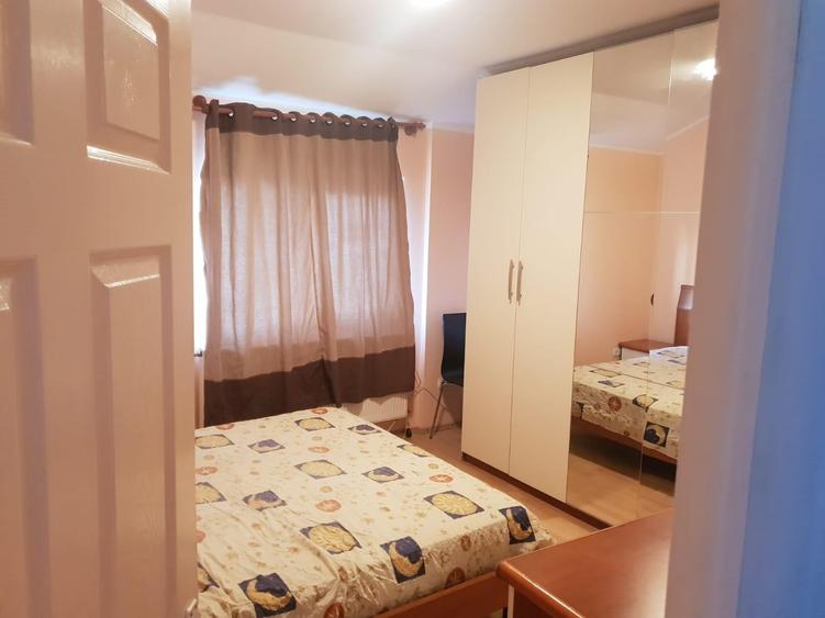 Apartament cu 2 camere decomandat, mobilat în Est