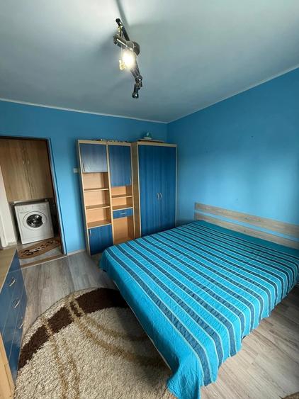 Apartament cu 2 camere decomandat în Gară