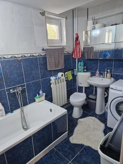 Apartament cu 2 camere decomandat în Vest