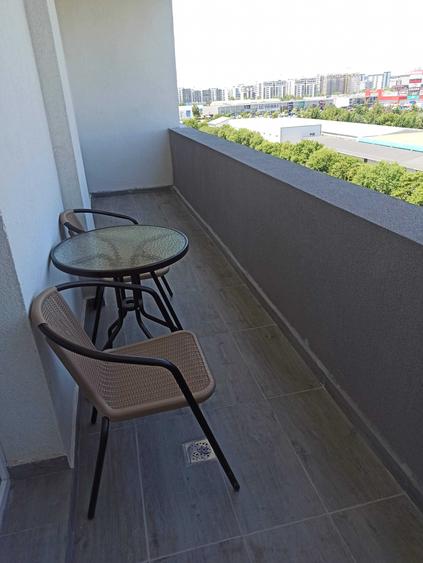 Apartament cu 2 camere semidecomandat în Militari