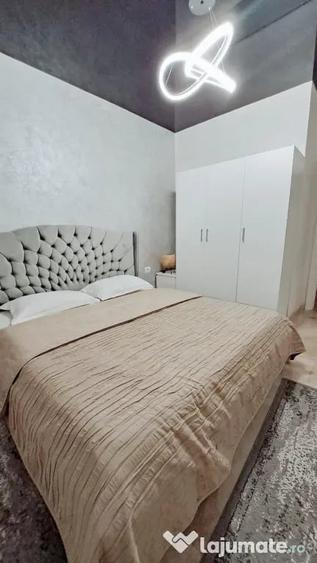 Apartament cu 2 camere decomandat în Tomis Plus