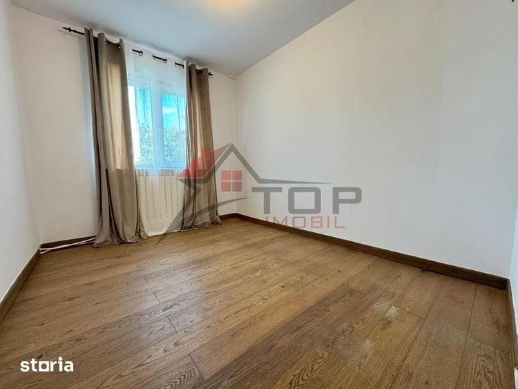 Apartament cu 4 camere semidecomandat în Mircea cel Bătrân