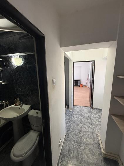 Apartament cu 2 camere decomandat în Gară
