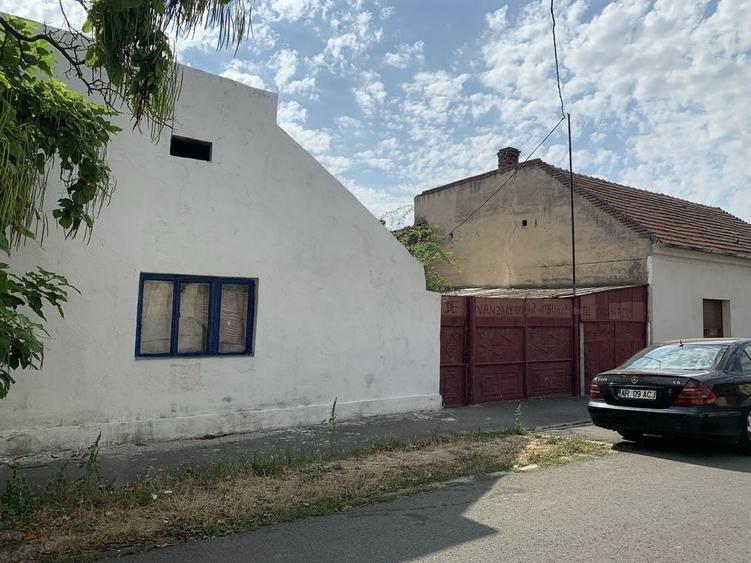Spațiu comercial, în Pârneava