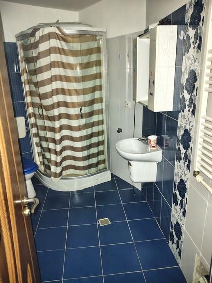 Apartament cu 2 camere decomandat în Ostroveni