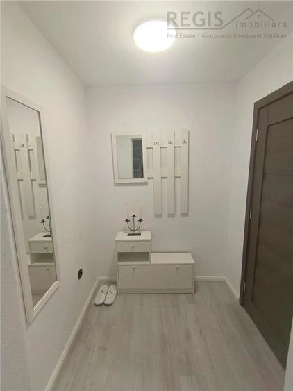 Apartament cu 3 camere decomandat, mobilat în Bran