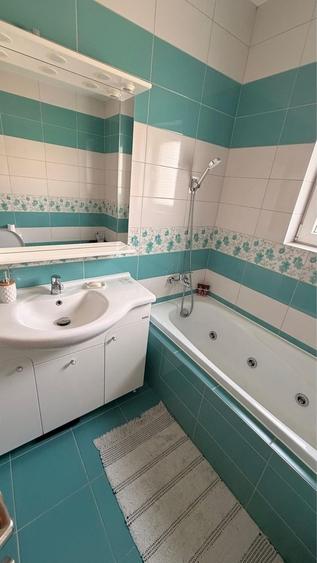 Apartament cu 3 camere în Burdujeni