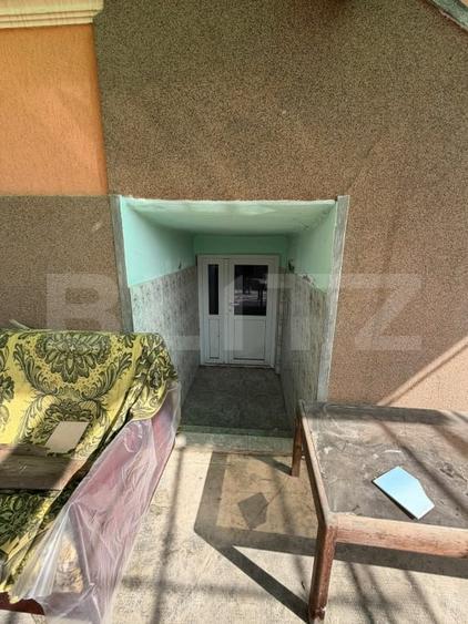 Duplex cu 4 camere cu Canalizare în Vest