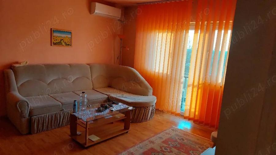Apartament cu 2 camere nedecomandat în Central