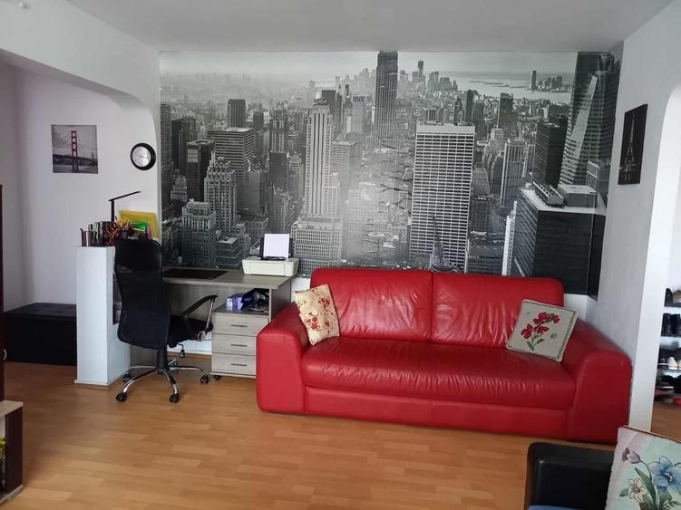 Apartament cu 2 camere semidecomandat în Central