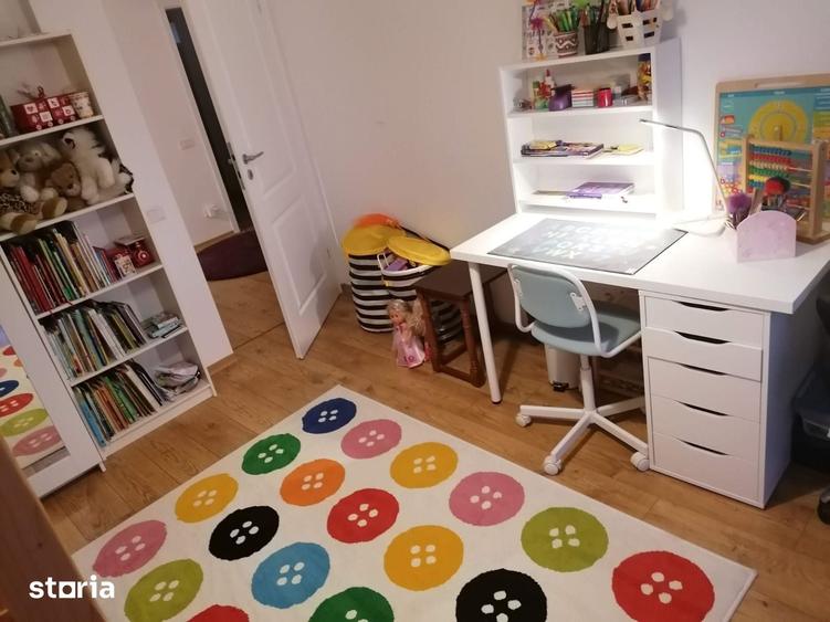 Casă cu 5 camere cu Teren 362 Mp în Mogoșoaia