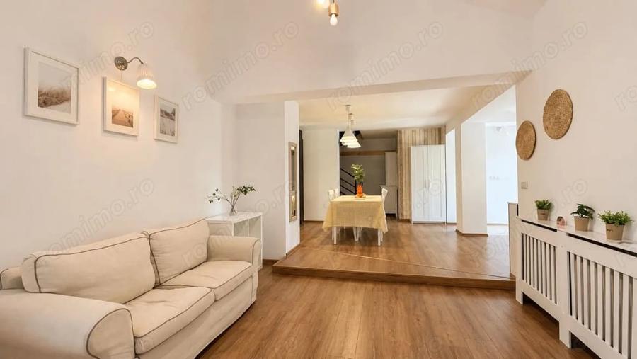 Casă cu 7 camere cu Teren 1800 Mp în Braytim