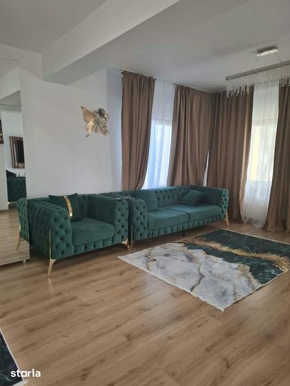 Casă cu 6 camere cu Teren 330 Mp în Moara Vlăsiei