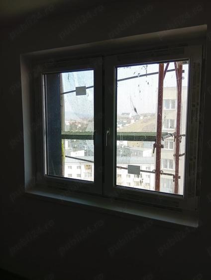 Apartament cu 2 camere decomandat în Micro 15