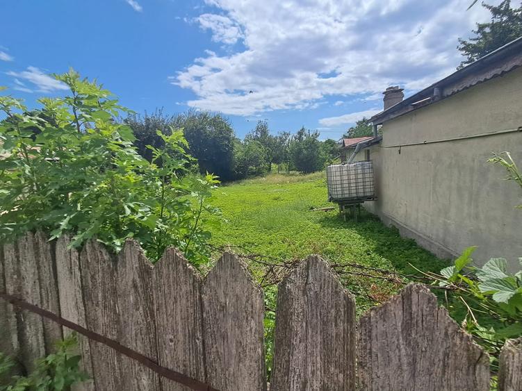Casă individuală cu 2 camere cu Canalizare în Brăilei