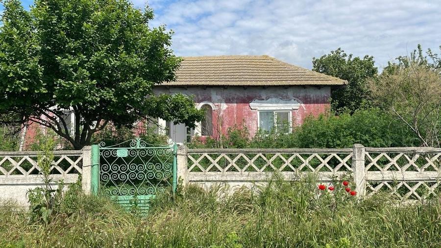 Casă cu 4 camere în Țepeș Vodă