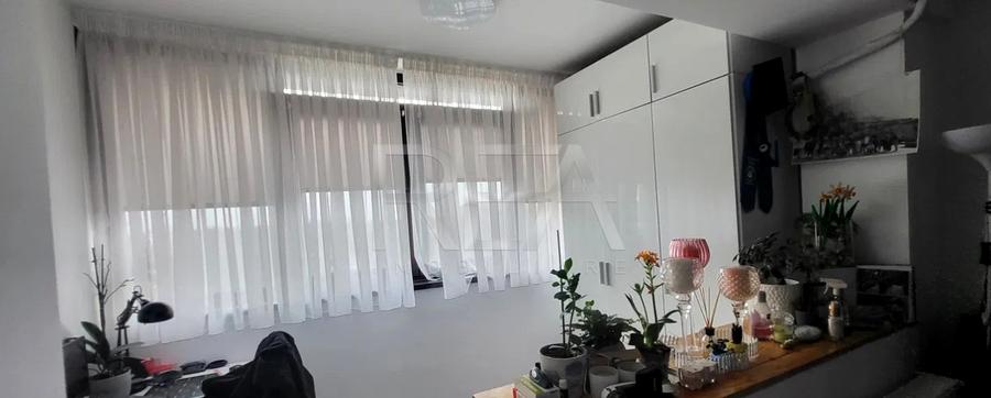 2 camere reconfigurat în 3 camere | Terasă | Parcare - 4