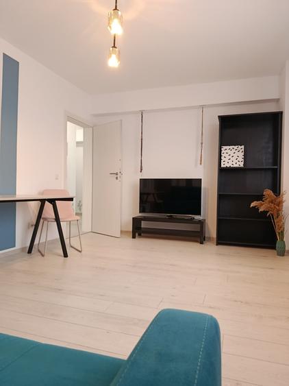Apartament cu 2 camere decomandat, mobilat în Sălaj