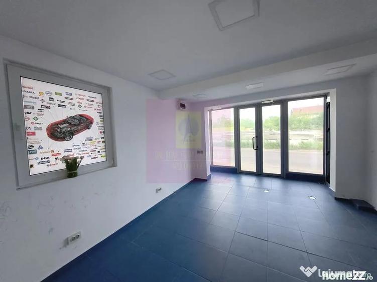 Spațiu comercial, de 25 mp, în Cățelu