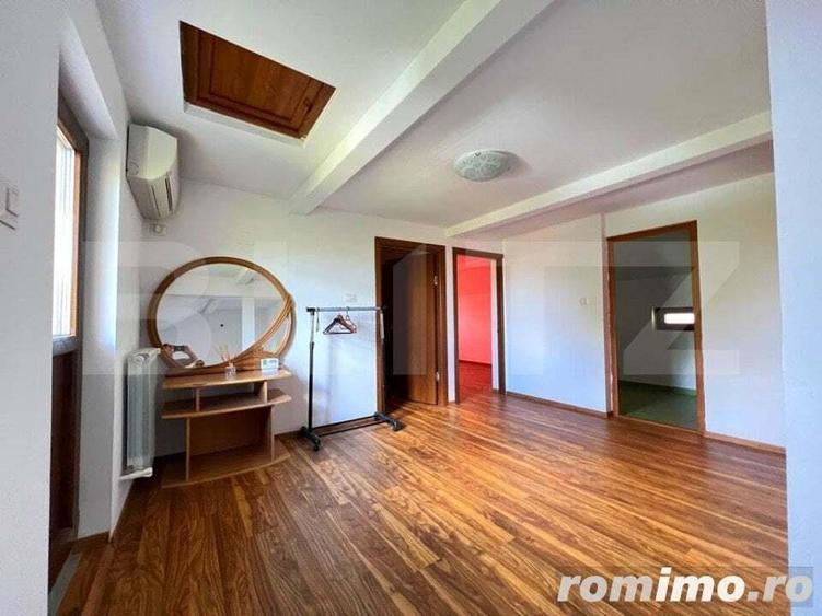 Casă cu 4 camere cu Teren 240 Mp în Galata