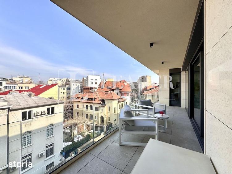 Apartament cu 3 camere semidecomandat în Dacia