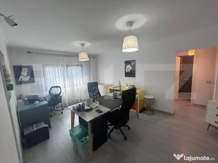 Apartament cu 4 camere decomandat, mobilat în 1 Mai