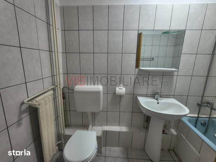 Garsonieră în Tei