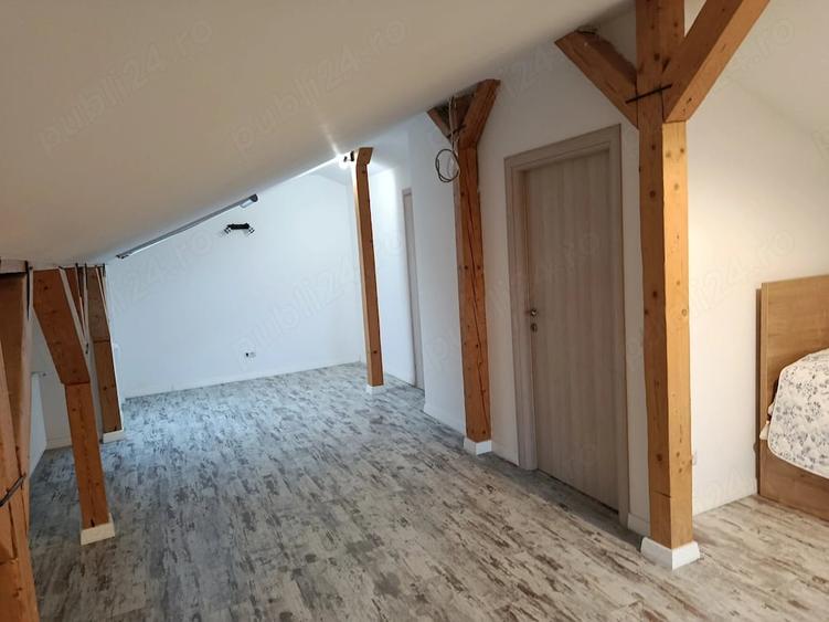 Casă cu 6 camere cu Teren 1934 Mp în Găneasa