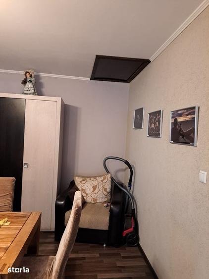 Casă cu 4 camere cu Teren 500 Mp în Central