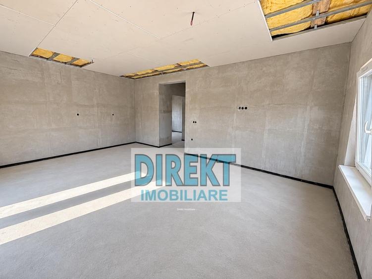 Duplex cu 3 camere cu Teren 300 Mp în Sud