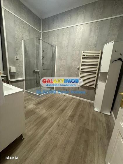Apartament cu 4 camere în Centrul Civic
