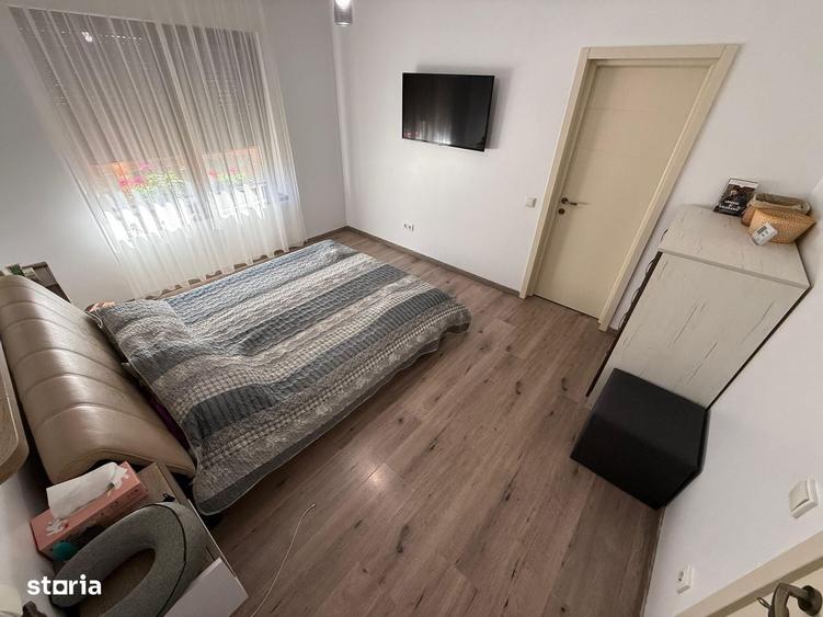 Casă cu 4 camere în Satu Nou de Jos