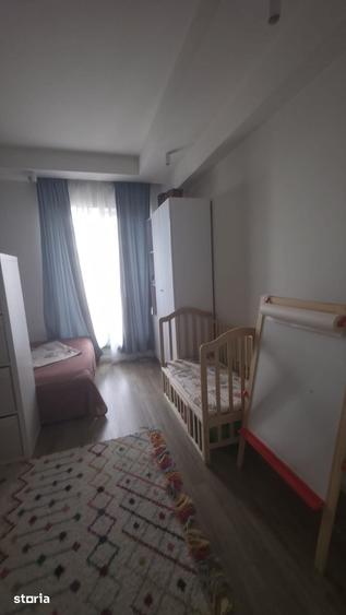 Apartament cu 3 camere în Ștefăneștii de Jos
