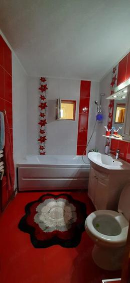 Apartament cu 2 camere decomandat în Obcini