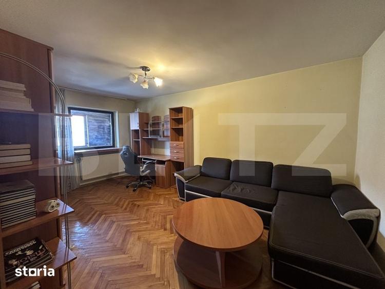 Apartament cu 3 camere decomandat în Central