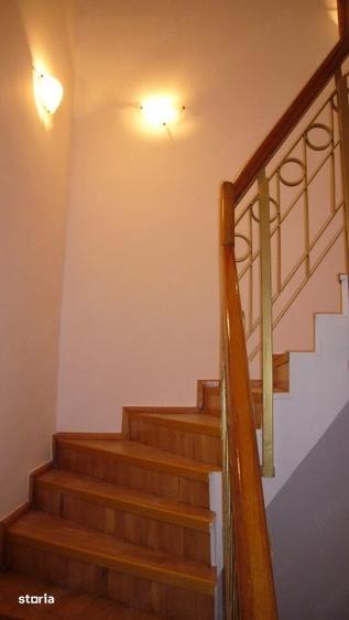 Apartament cu 4 camere în Centrul Civic