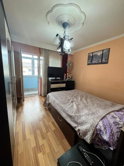 Apartament cu 2 camere decomandat, mobilat în Hotvon