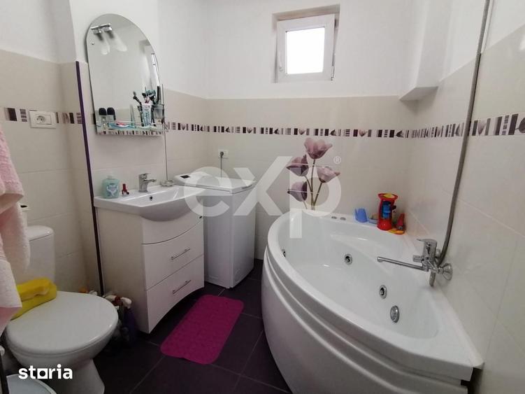 Casă cu 3 camere cu Teren 30 Mp în Central