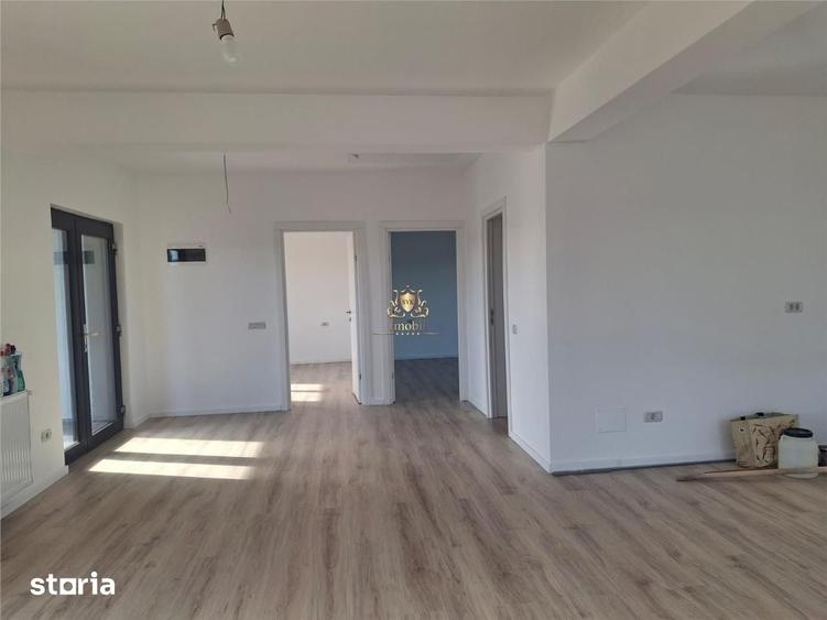 Casă cu 3 camere cu Teren 400 Mp în Bucium